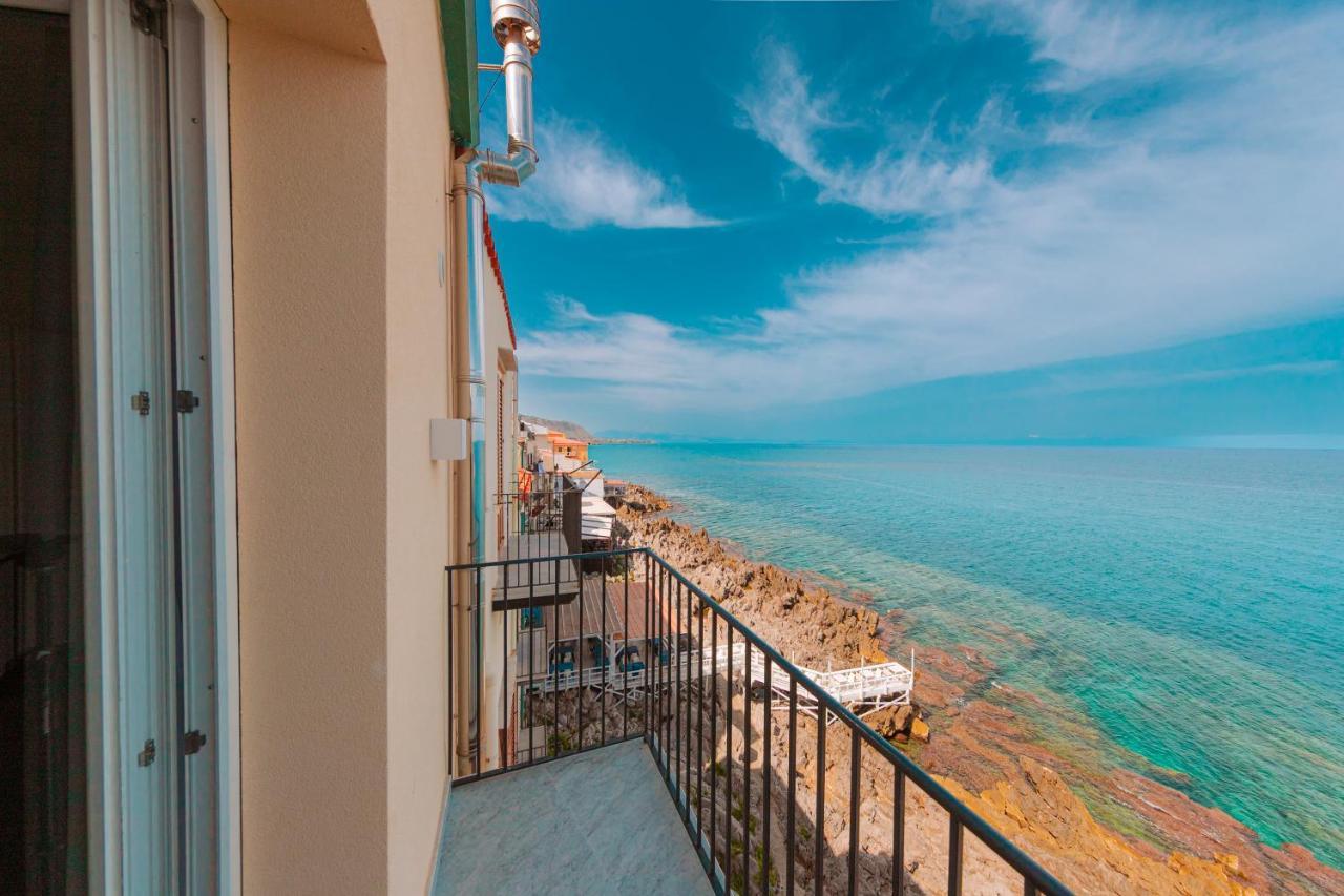 Suite Bordonaro Luxury Apartments Cefalu Bagian luar foto