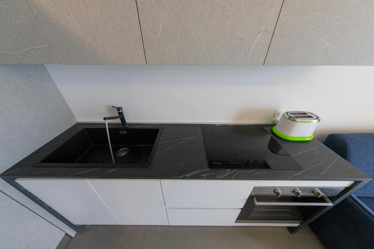 Suite Bordonaro Luxury Apartments Cefalu Bagian luar foto